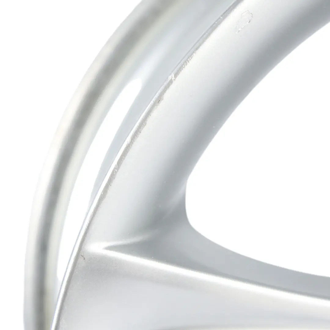 Llanta De aleacion plateada 17" 7J ET:48 5-Star 91 para Mini Cooper One R50 R52 R53 con número de pieza 6763299 Mini Cooper One R50 R52 R53 Llanta De aleacion plateada 17" 7J ET:48 5-Star 91 - SKU 6763299-2 - Número de pieza 6763299