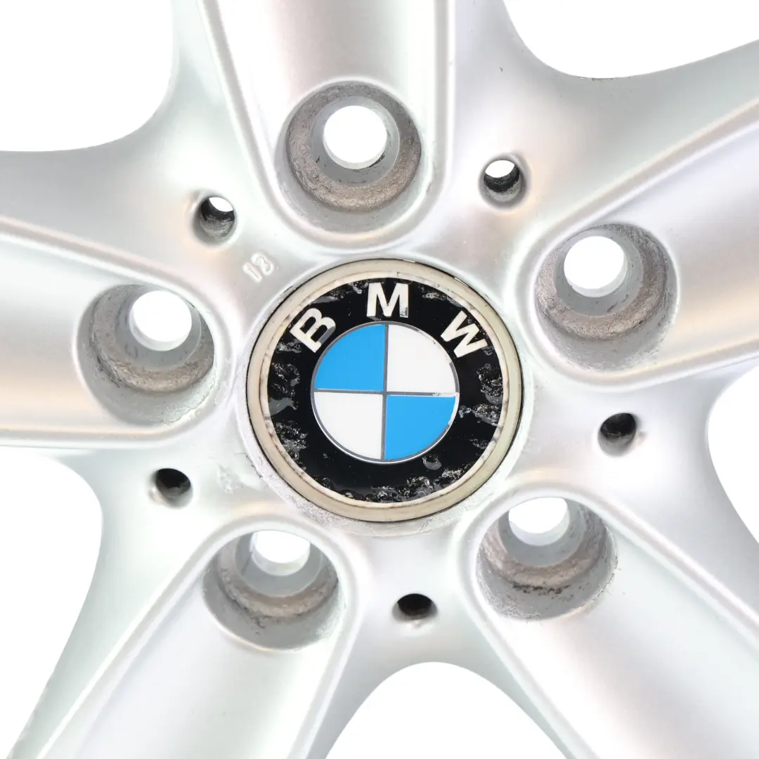 Alufelge Alu Felge 16" ET:44 7J Sternspeiche 140 für BMW 1 er E81 E82 E87 E88 mit Teilenummer 6769401 BMW 1 er E81 E82 E87 E88 Alufelge Alu Felge 16" ET:44 7J Sternspeiche 140 - SKU 6769401 - Teilenummer 6769401