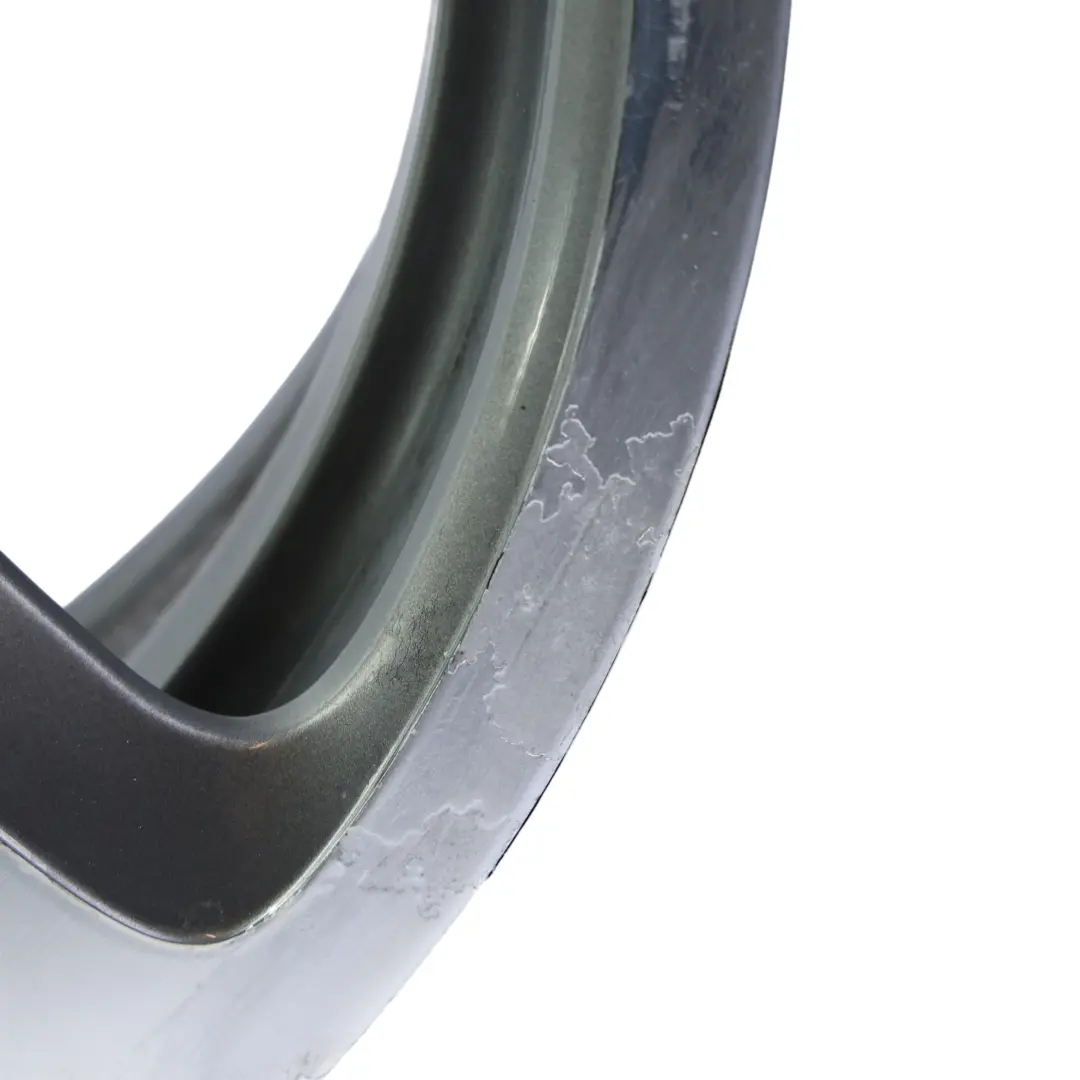 Cerchio Lega Forgiato Star Spoke 249 19" 8,5J ET:14 per BMW E63 E64 con numero di parte 6777353 BMW E63 E64 Cerchio Lega Forgiato Star Spoke 249 19" 8,5J ET:14 - SKU 6777353-1 - Numero di parte 6777353