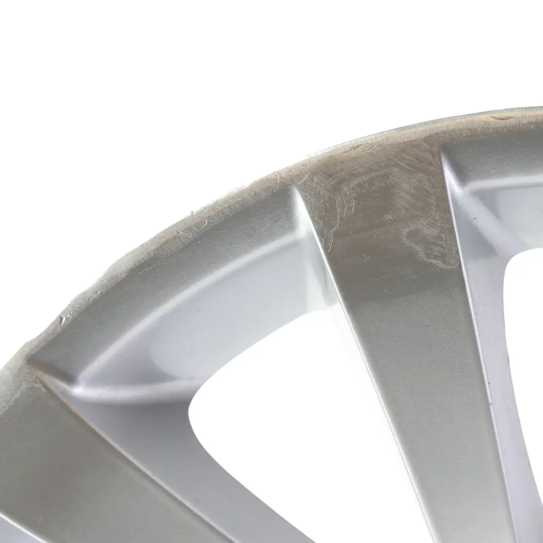 Felga Aluminiowa 17" ET:34 8J do BMW E90 o numerze 6783631 BMW E90 Felga Aluminiowa 17" ET:34 8J - SKU 6783631-2 - Numer Części 6783631