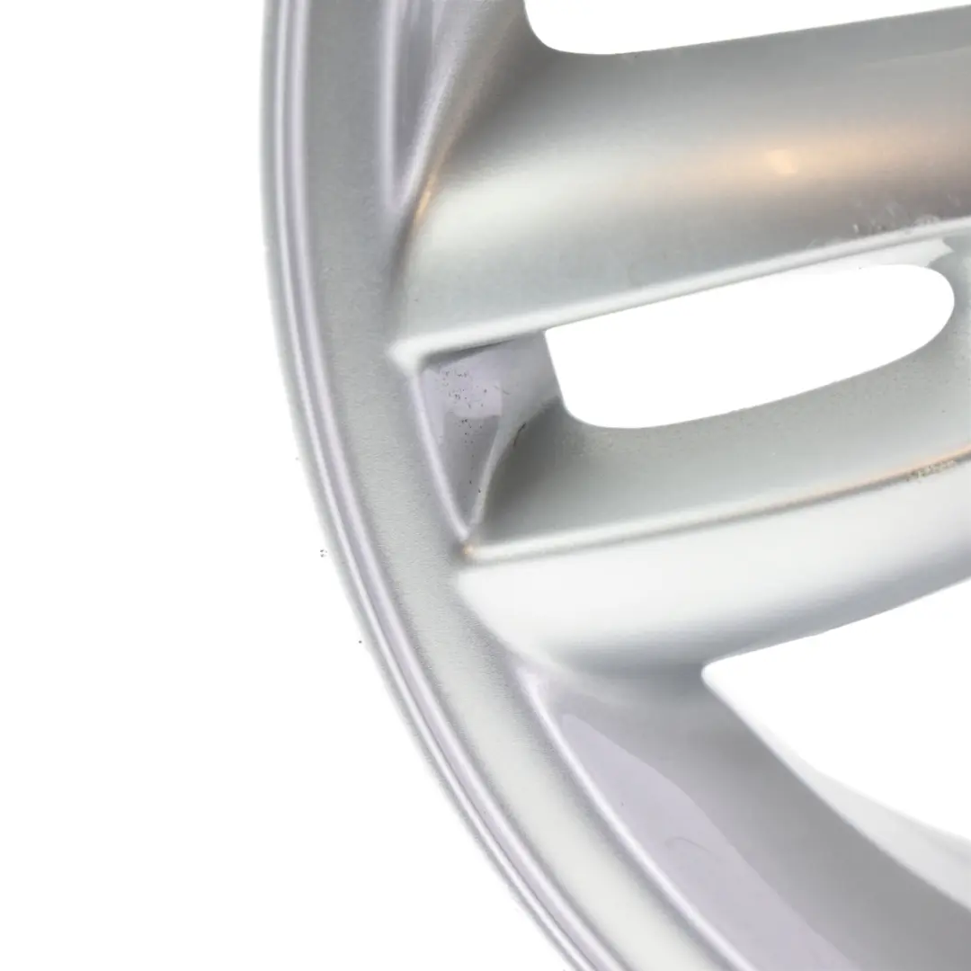 Argento AlluMini o Cerchione IN Lega 15 " 5,5J 5 Star Doppio per Mini Cooper One R56 con numero di parte 6791930 Mini Cooper One R56 Argento AlluMini o Cerchione IN Lega 15 " 5,5J 5 Star Doppio - SKU 6791930-2 - Numero di parte 6791930