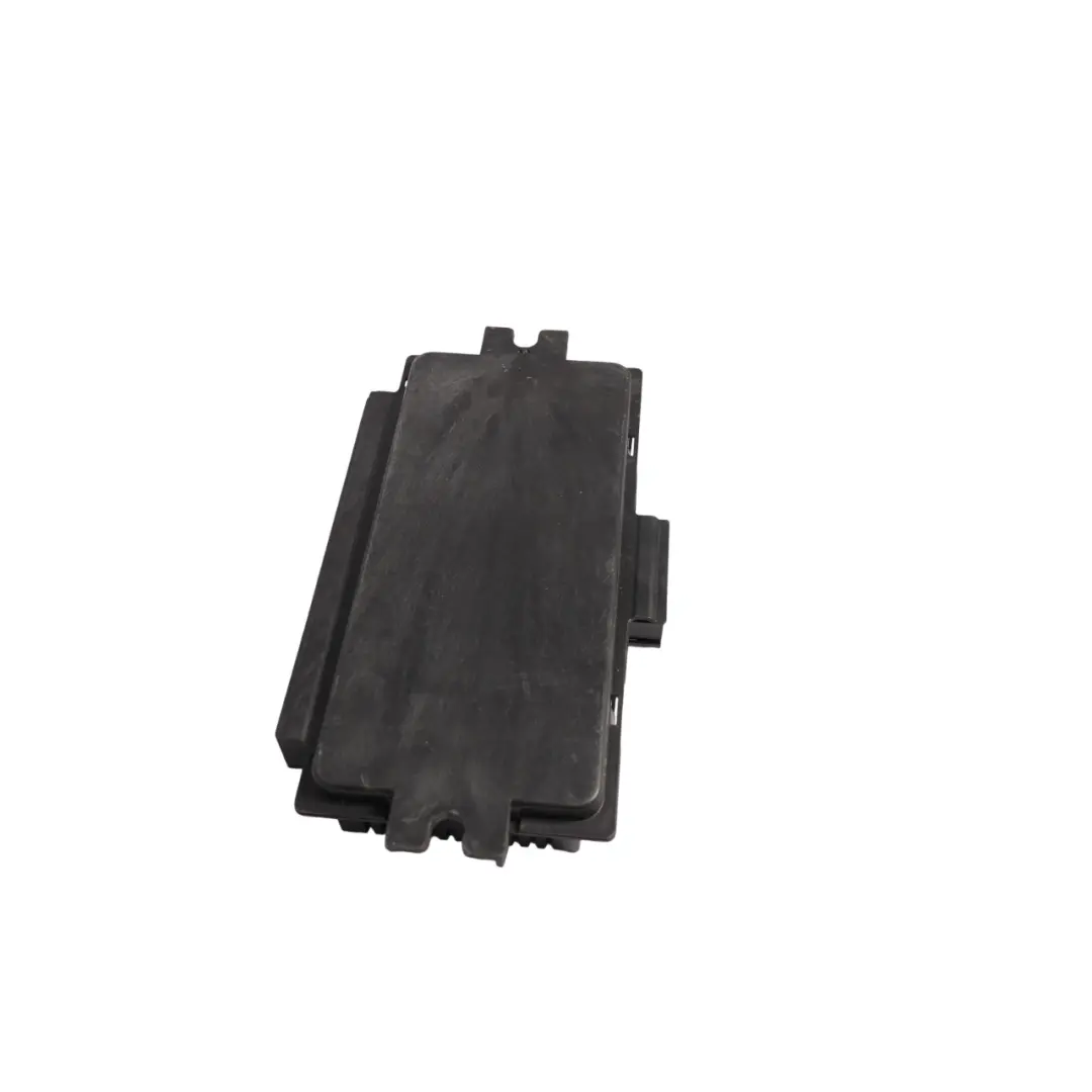 Footwell Light Module FRM3R PL3 ECU to Mini Countryman R60 with Part number 6827070 Mini Countryman R60 Footwell Light Module FRM3R PL3 ECU - SKU 6827070 - Part number 6827070