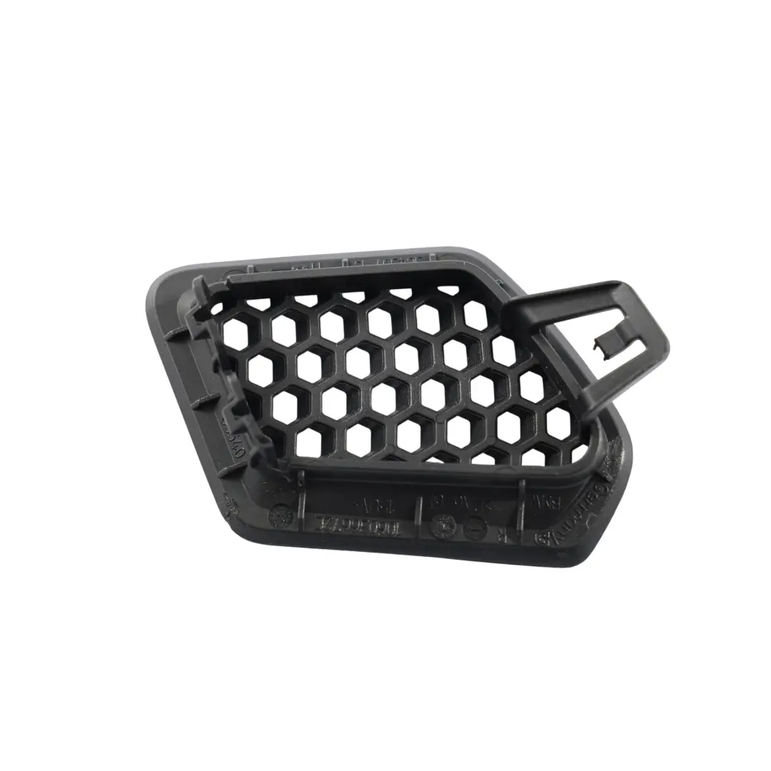 BMW G20 Side Window Defroster Nozzle Trim Cover Right O/S - SKU 6831309 - Part number 6831309