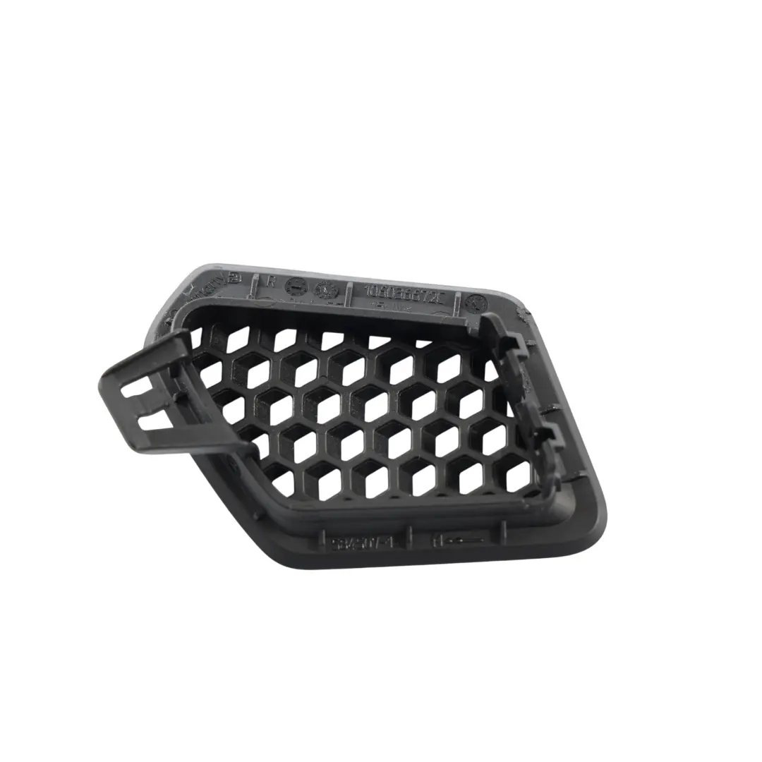 BMW G20 Side Window Defroster Nozzle Trim Cover Right O/S - SKU 6831309 - Part number 6831309