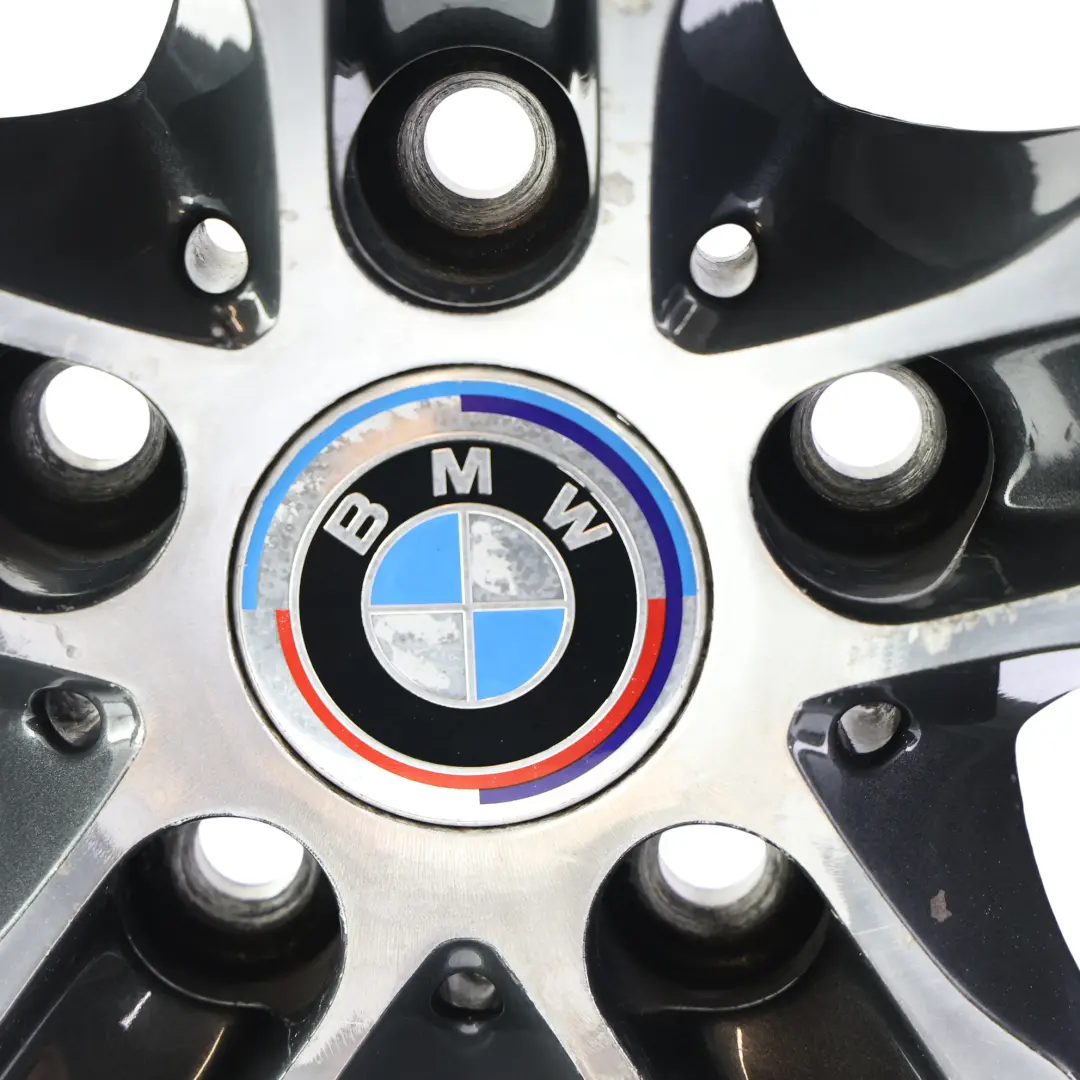 Llanta de Aleacion Negra 17" Radio Estrella 379 7,5J ET:43 para BMW F20 F21 con número de pieza 6850151 BMW F20 F21 Llanta de Aleacion Negra 17" Radio Estrella 379 7,5J ET:43 - SKU 6850151-1 - Número de pieza 6850151
