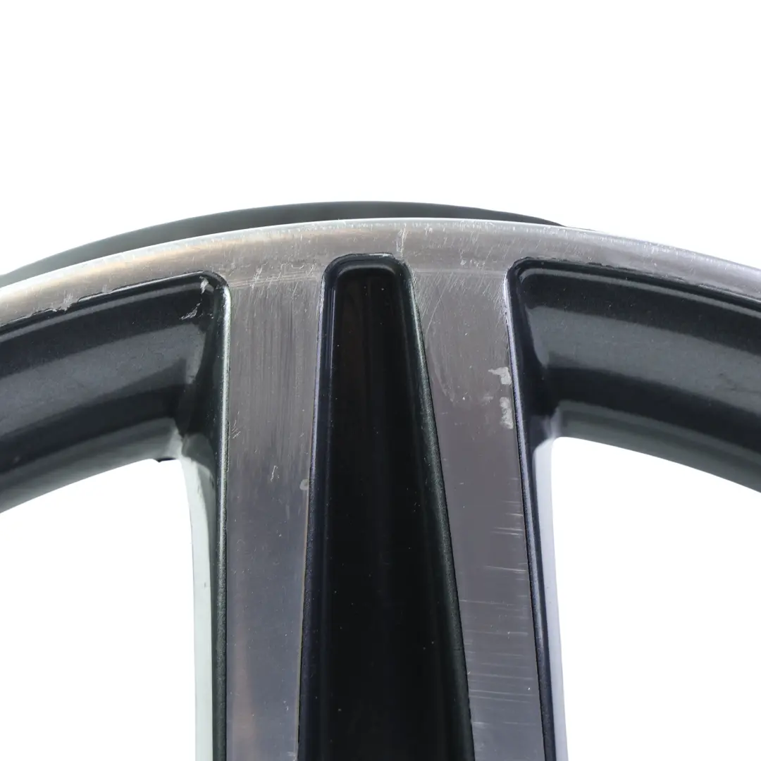 Leichtmetallfelge 17" Sternspeiche 379 7,5J ET:43 für BMW F20 F21 F22 F23 mit Teilenummer 6850151 BMW F20 F21 F22 F23 Leichtmetallfelge 17" Sternspeiche 379 7,5J ET:43 - SKU 6850151-5 - Teilenummer 6850151