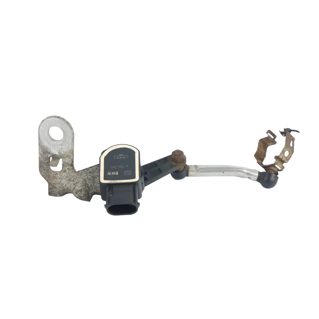 Soporte Sensor Nivel Faro Derecho para BMW E81 E82 E84 E87 E88 LCI con número de pieza 6853753 BMW E81 E82 E84 E87 E88 LCI Soporte Sensor Nivel Faro Derecho - SKU 6853753 - Número de pieza 6853753