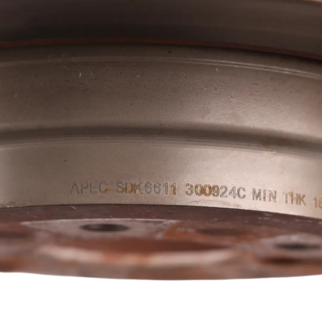 Ventilated Brake Disc Set to BMW E84 E87 LCI E90 E91 E93 Rear Wheel with Part number 6864901 BMW E84 E87 LCI E90 E91 E93 Rear Wheel Ventilated Brake Disc Set - SKU 6864901-2 - Part number 6864901