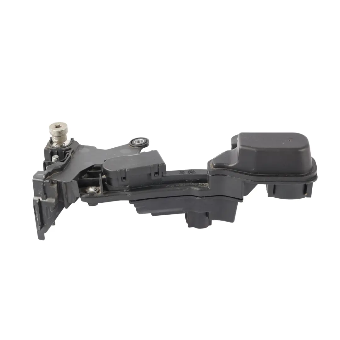 Jump Start Positive Terminal to BMW G20 330e Hybrid with Part number 6991401 BMW G20 330e Hybrid Jump Start Positive Terminal - SKU 6991401 - Part number 6991401