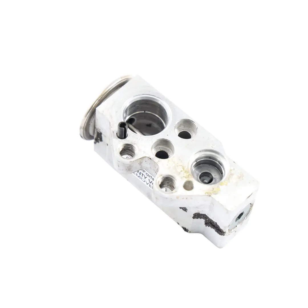 Valve Détente Climatisation A/C pour Volkswagen Polo 6R Audi A1 8X à propos du numéro de pièce 6C0816679 Volkswagen Polo 6R Audi A1 8X Valve Détente Climatisation A/C - SKU 6C0816679 - Numéro de pièce 6C0816679