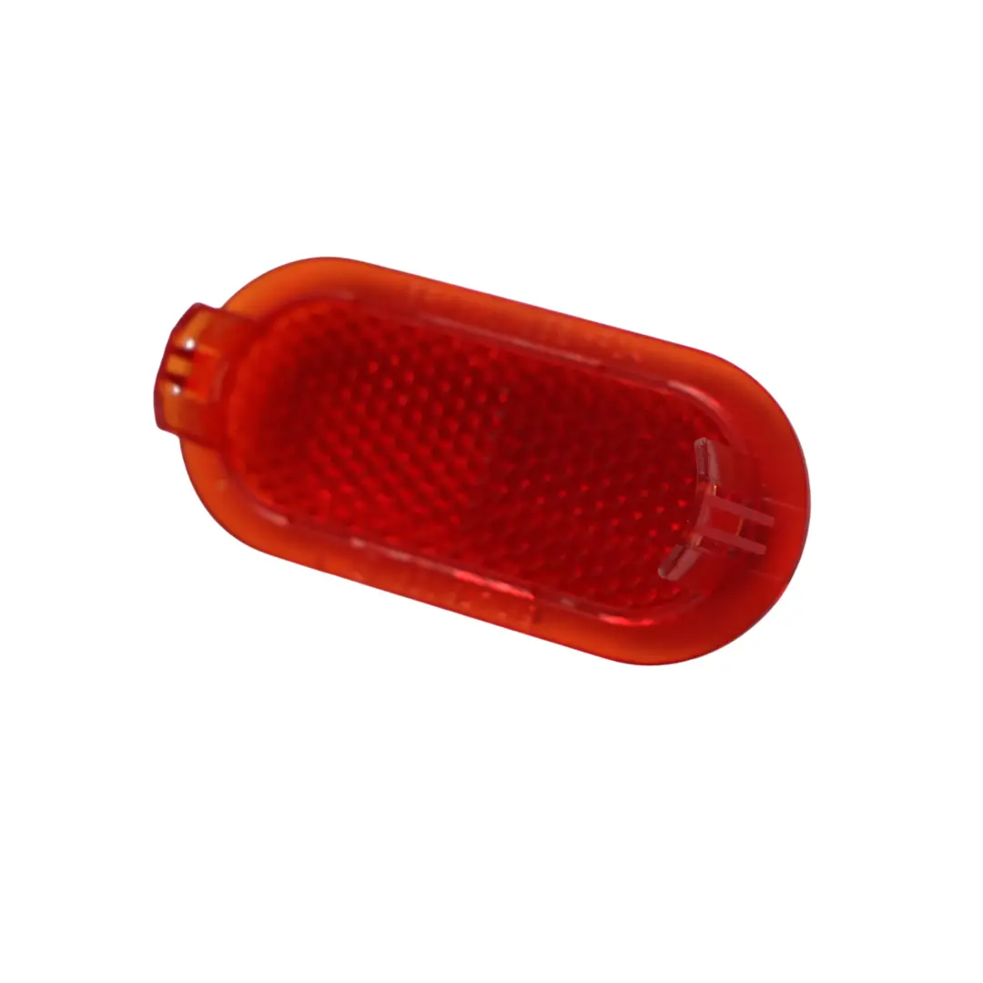 MK4 Tür Reflektor Rot für Volkswagen Touran 1T Golf Bora mit Teilenummer 6Q0947419 Volkswagen Touran 1T Golf Bora MK4 Tür Reflektor Rot - SKU 6Q0947419 - Teilenummer 6Q0947419