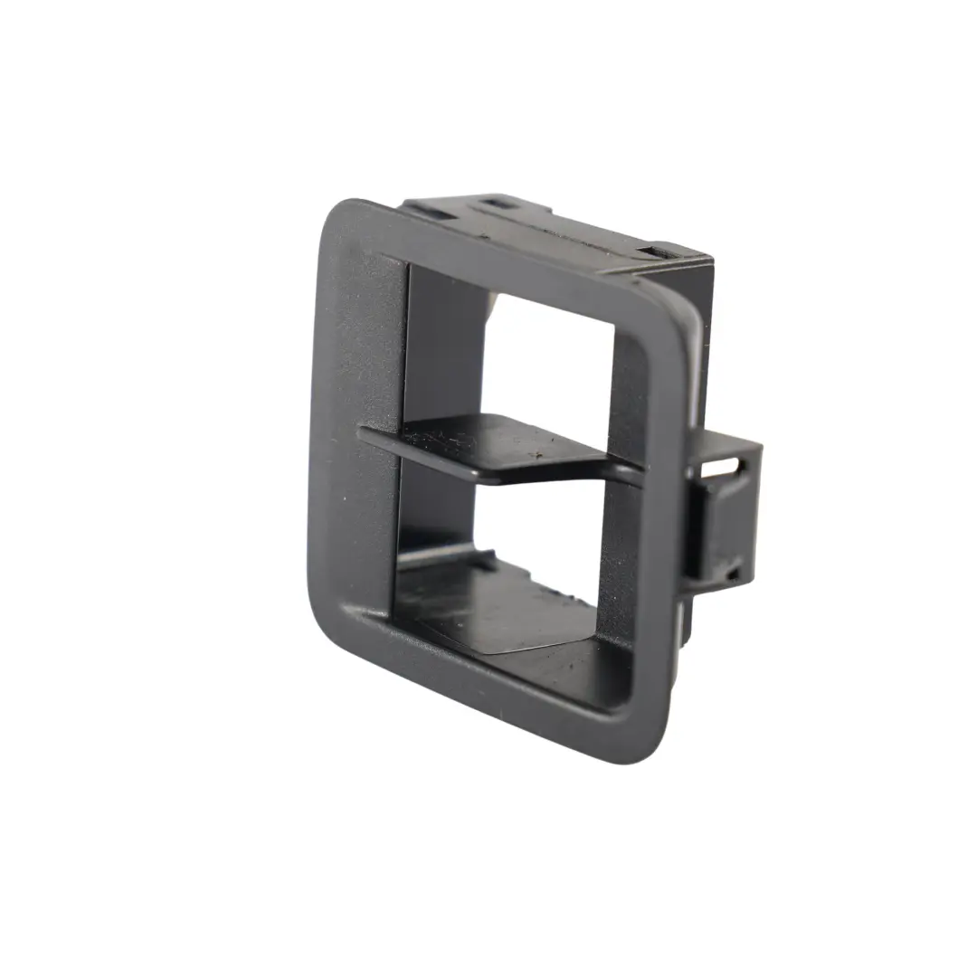 Cornice Interruttore Porta Anteriore Lato Guida per Volkswagen Polo 6R con numero di parte 6R3867255B Volkswagen Polo 6R Cornice Interruttore Porta Anteriore Lato Guida - SKU 6R3867255B - Numero di parte 6R3867255B