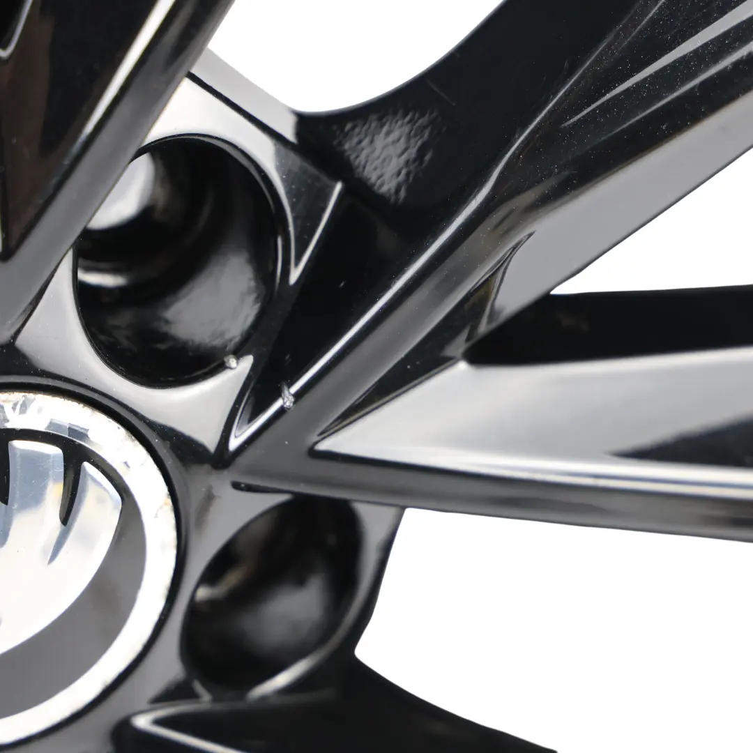 Skoda Fabia Rapid Llanta Aleación Negro 16" 7J ET:46 - SKU 6V0601025G-1 - Número de pieza 6V0601025G