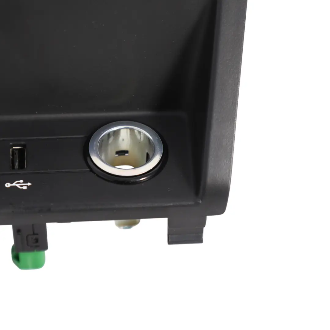 Mk3 Centre Console USB AUX Port Charging Switch to Skoda Fabia with Part number 6V0857367A Skoda Fabia Mk3 Centre Console USB AUX Port Charging Switch - SKU 6V0857367A - Part number 6V0857367A