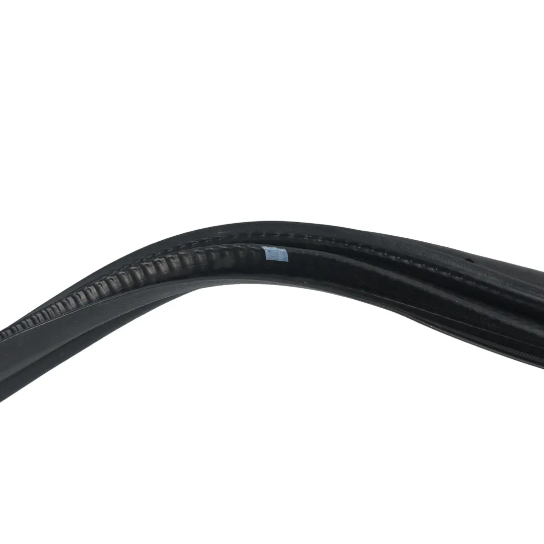 Junta Goma Puerta Interior Delantera Derecha para Skoda Fabia NJ con número de pieza 6V0867366G Skoda Fabia NJ Junta Goma Puerta Interior Delantera Derecha - SKU 6V0867366G - Número de pieza 6V0867366G