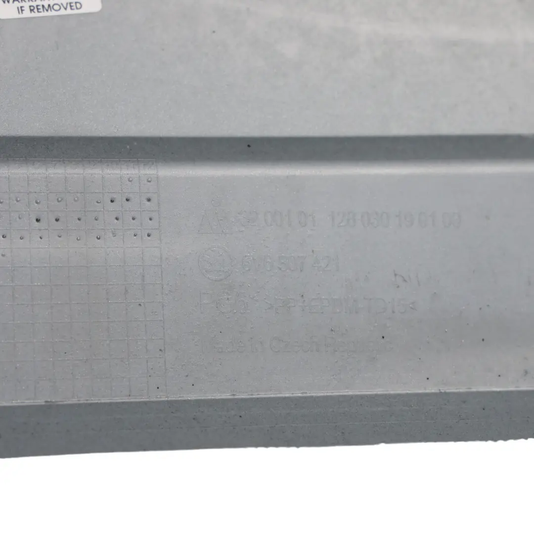 Mk3 NJ Zderzak Tylny Metal Grey Szary Metalik - F7Y do Skoda Fabia o numerze 6V6807421A Skoda Fabia Mk3 NJ Zderzak Tylny Metal Grey Szary Metalik - F7Y - SKU 6V6807421A-MEGR - Numer Części 6V6807421A