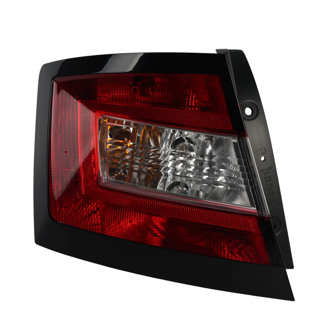 Mk3 Lampa Tylna Lewa 6V6945257 do Skoda Fabia o numerze 6V6945095 Skoda Fabia Mk3 Lampa Tylna Lewa 6V6945257 - SKU 6V6945095-1 - Numer Części 6V6945095