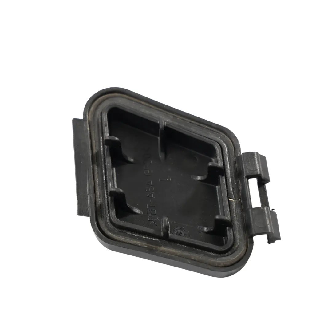 Coperchio Coprifaro Xenon Sinistro per BMW E87 con numero di parte 7046373 BMW E87 Coperchio Coprifaro Xenon Sinistro - SKU 7046373 - Numero di parte 7046373
