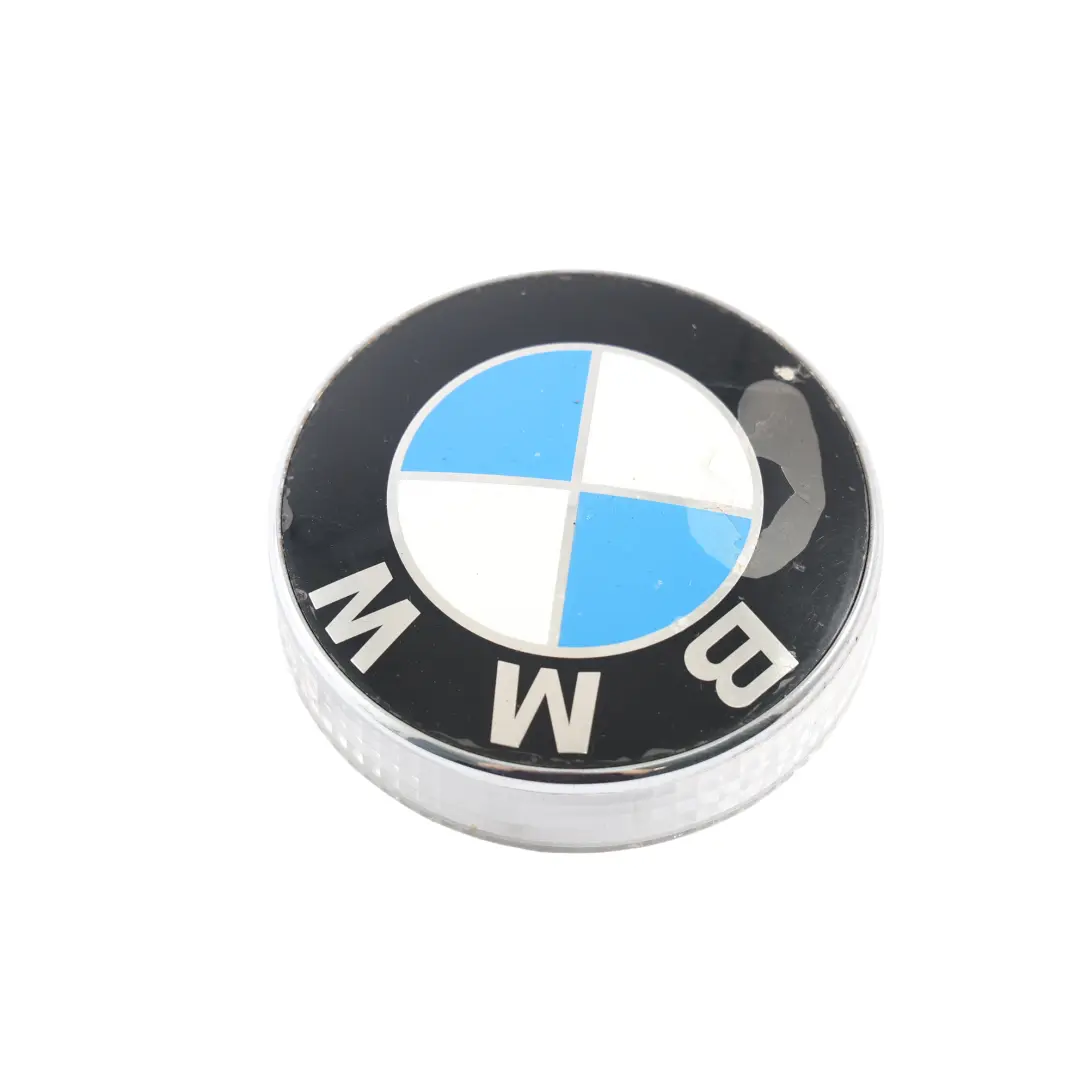 Button Open Opening Cap Emblem Badge Logo to BMW Z4 E85 Rear Tailgate with Part number 7057794 BMW Z4 E85 Rear Tailgate Button Open Opening Cap Emblem Badge Logo - SKU 7057794-5 - Part number 7057794