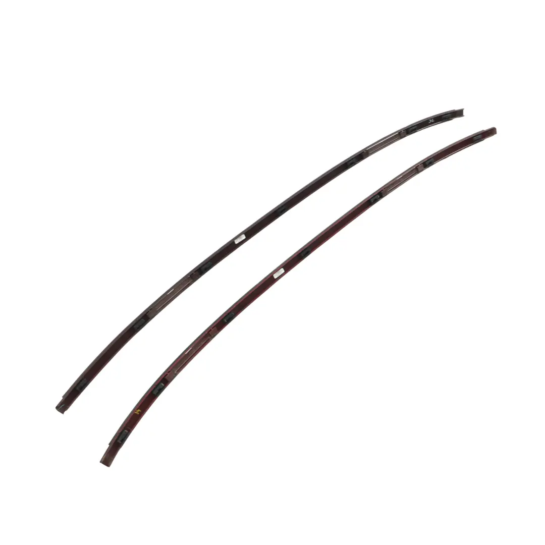 Modanatura Grondaia Tetto Destra Sinistra Rosso Barbera per BMW E90 con numero di parte 7124253 BMW E90 Modanatura Grondaia Tetto Destra Sinistra Rosso Barbera - SKU 7124253-BAR - Numero di parte 7124253