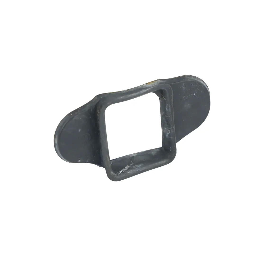 Guarnizione Freno Porta Posteriore Sinistra per BMW E90 E91 con numero di parte 7125589 BMW E90 E91 Guarnizione Freno Porta Posteriore Sinistra - SKU 7125589 - Numero di parte 7125589