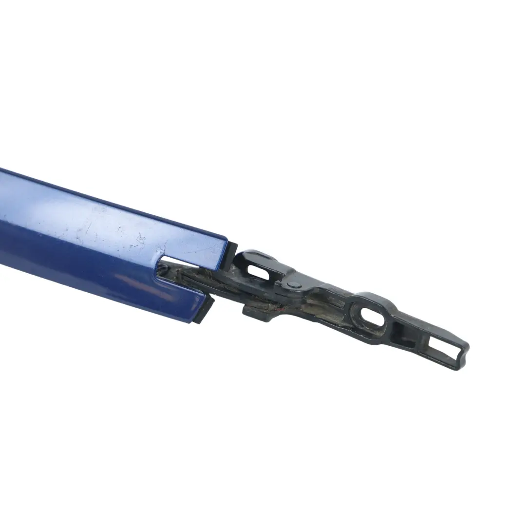 Cache Charnière Toit Moulure Droite Le Mans Blau Metallic 381 pour BMW E93 à propos du numéro de pièce 7128746 BMW E93 Cache Charnière Toit Moulure Droite Le Mans Blau Metallic 381 - SKU 7128746-LMB - Numéro de pièce 7128746