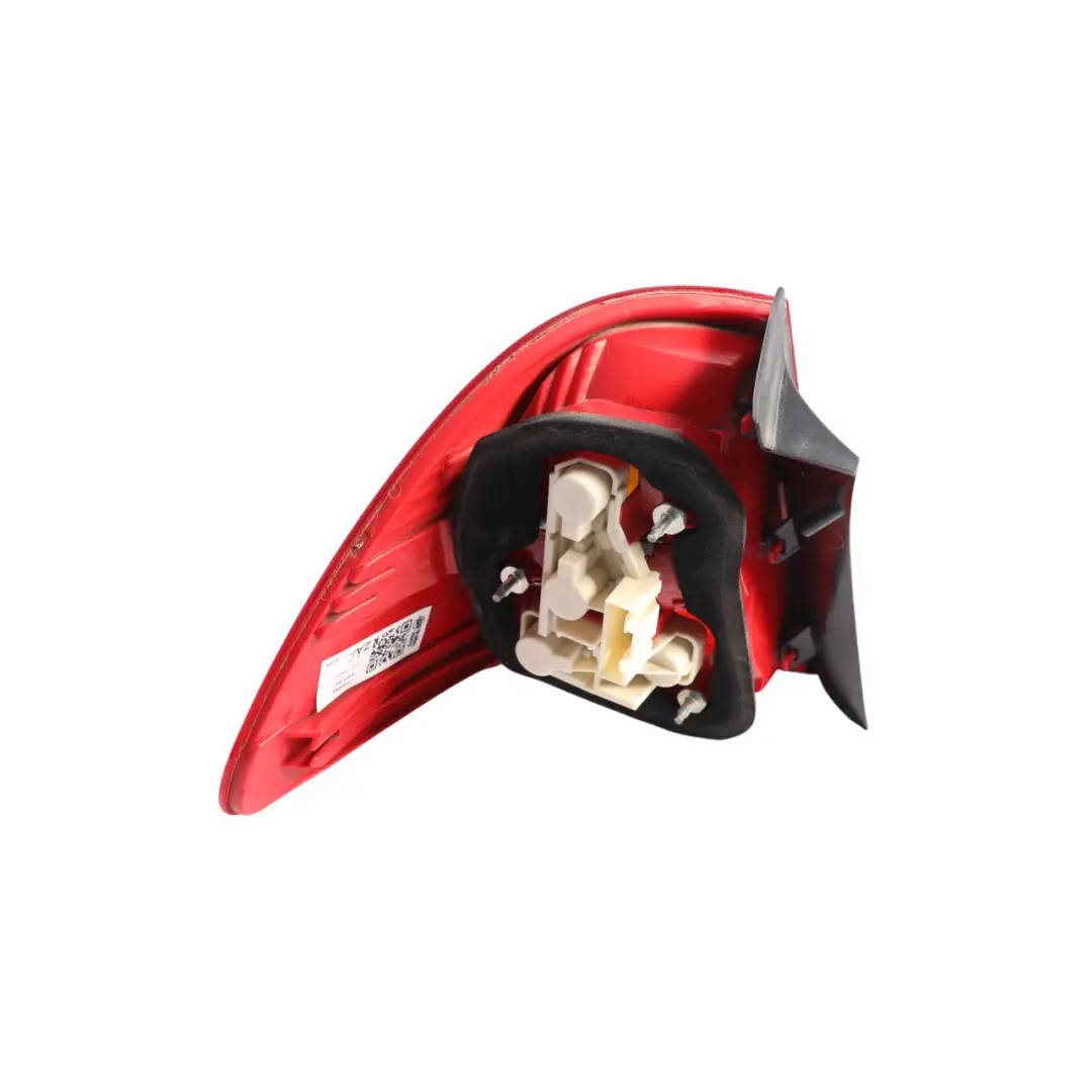 Luz Trasera Panel Lateral Derecho para BMW E91 con número de pieza 7160062 BMW E91 Luz Trasera Panel Lateral Derecho - SKU 7160062 - Número de pieza 7160062