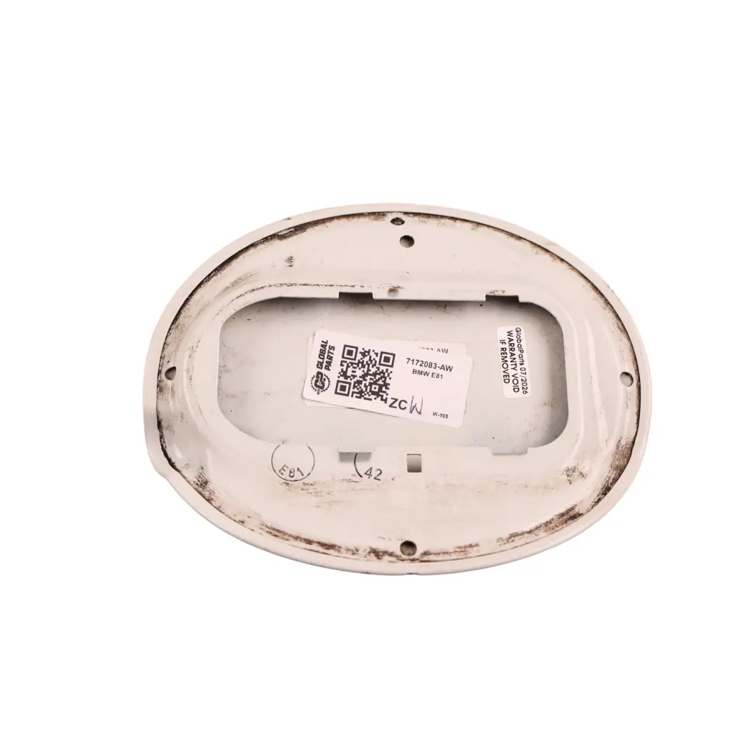 Couvercle de trappe de remplissage de carburant Alpinweiss Alpine White pour BMW E81 à propos du numéro de pièce 7172083 BMW E81 Couvercle de trappe de remplissage de carburant Alpinweiss Alpine White - SKU 7172083-AW - Numéro de pièce 7172083