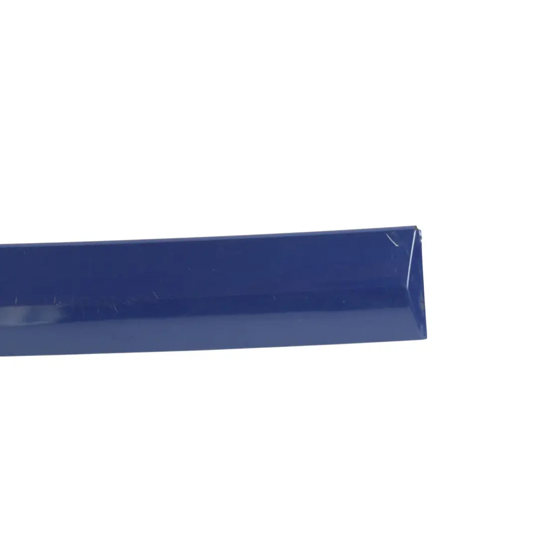 Linke Dachleiste Dachscharnier Abdeckung Le Mans Blue - 381 für BMW E93 Cabrio mit Teilenummer 7184047 BMW E93 Cabrio Linke Dachleiste Dachscharnier Abdeckung Le Mans Blue - 381 - SKU 7184047-LMB1 - Teilenummer 7184047