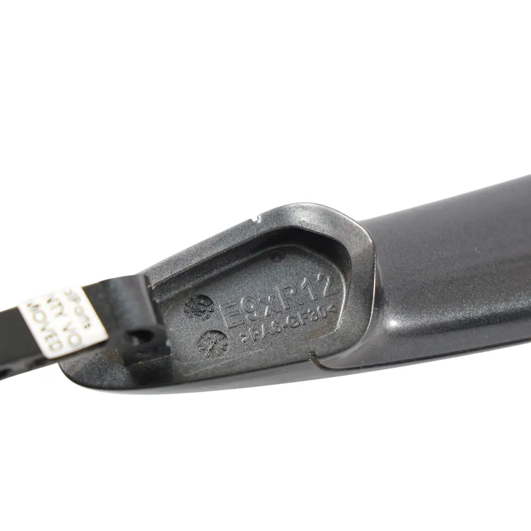 Poignée de Porte Avant Arrière Droite Graphite Étincelant pour BMW E87 E90 à propos du numéro de pièce 7207562 BMW E87 E90 Poignée de Porte Avant Arrière Droite Graphite Étincelant - SKU 7207562-SG - Numéro de pièce 7207562