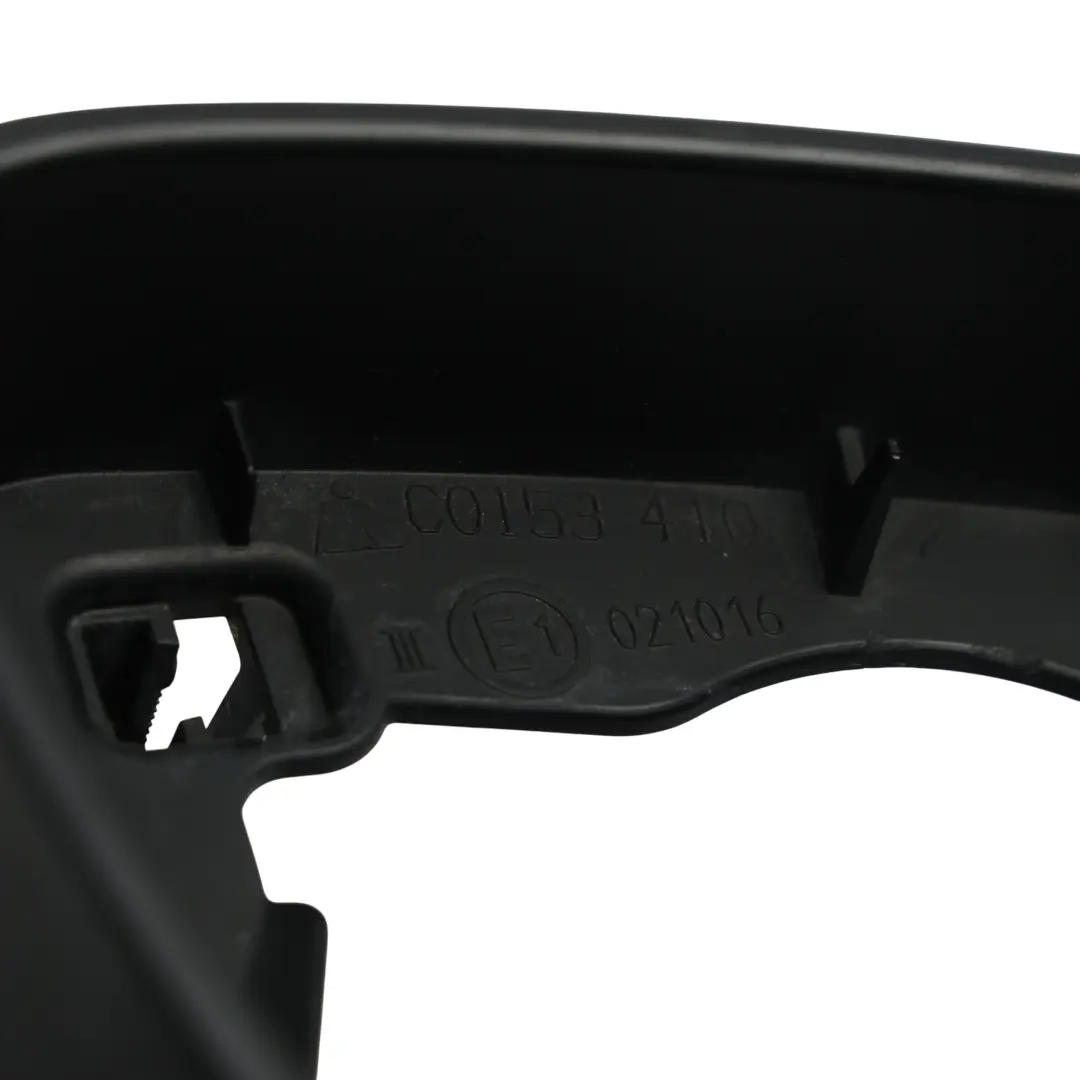 Cadre Rétroviseur Garniture Droite Noir pour BMW F10 F11 à propos du numéro de pièce 7216368 BMW F10 F11 Cadre Rétroviseur Garniture Droite Noir - SKU 7216368-2 - Numéro de pièce 7216368