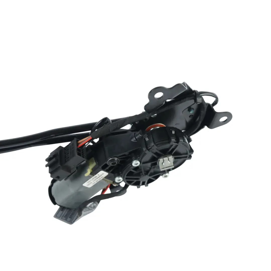 Roof Locking Mechanism Drive Motor Actuator to BMW Z4 E89 Hardtop with Part number 7224670 BMW Z4 E89 Hardtop Roof Locking Mechanism Drive Motor Actuator - SKU 7224670-1 - Part number 7224670