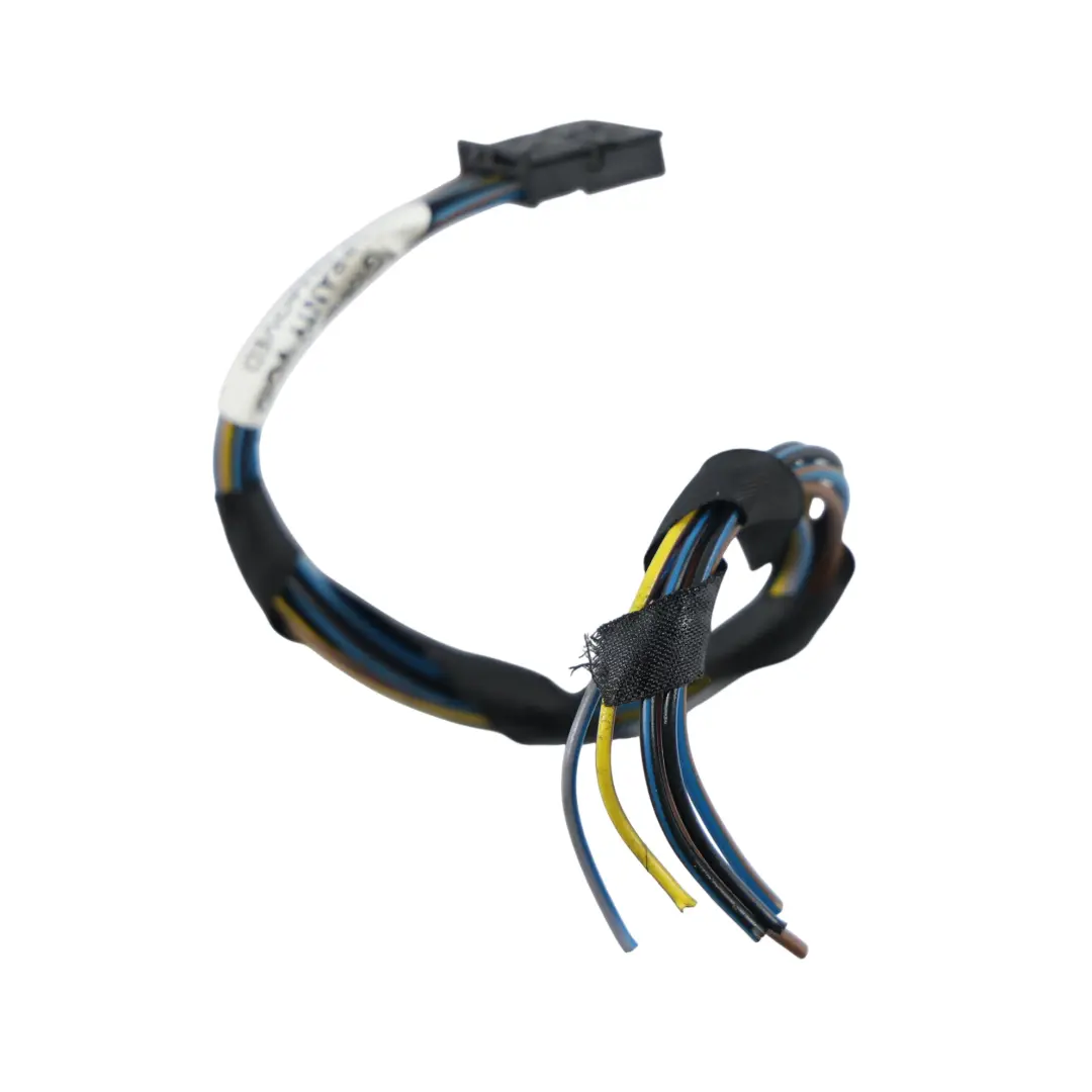 Light Side Panel Wiring Cable Right O/S to BMW E93 LCI Convertible Rear with Part number 7252092 BMW E93 LCI Convertible Rear Light Side Panel Wiring Cable Right O/S - SKU 7252092-2 - Part number 7252092