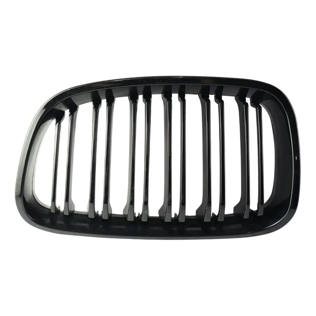 Rejilla Delantera Sport Panel Trim Cubierta Izquierda para BMW F20 F21 con número de pieza 7262117 BMW F20 F21 Rejilla Delantera Sport Panel Trim Cubierta Izquierda - SKU 7262117-4 - Número de pieza 7262117
