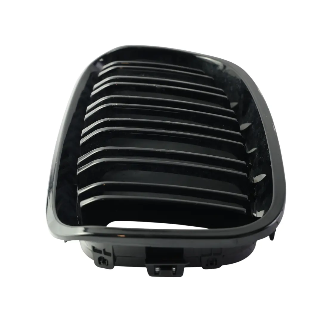 Rejilla Delantera Sport Panel Trim Cubierta Izquierda para BMW F20 F21 con número de pieza 7262117 BMW F20 F21 Rejilla Delantera Sport Panel Trim Cubierta Izquierda - SKU 7262117-4 - Número de pieza 7262117