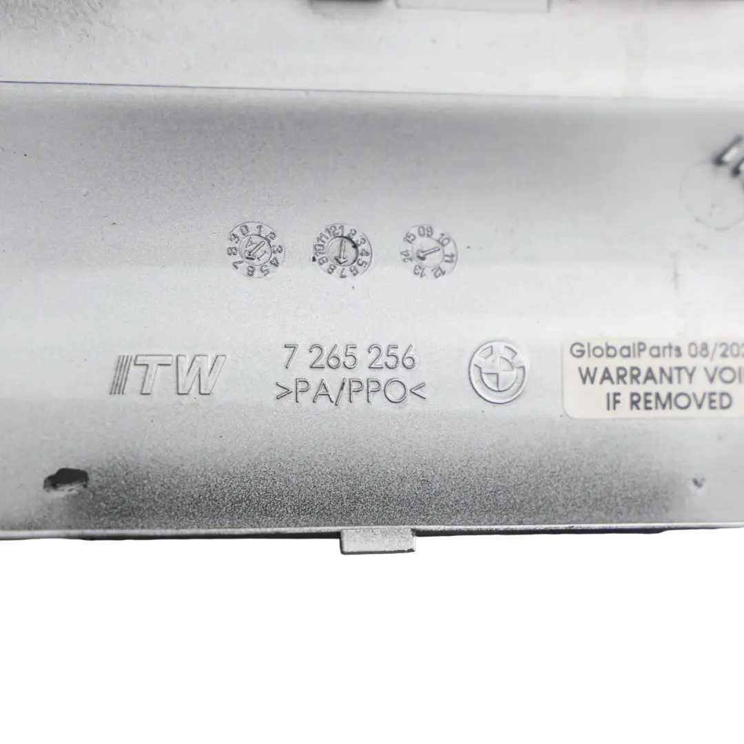 Tapa Combustible Glaciar Plata A83 para BMW X3 F25 con número de pieza 7265256 BMW X3 F25 Tapa Combustible Glaciar Plata A83 - SKU 7265256-GSB - Número de pieza 7265256