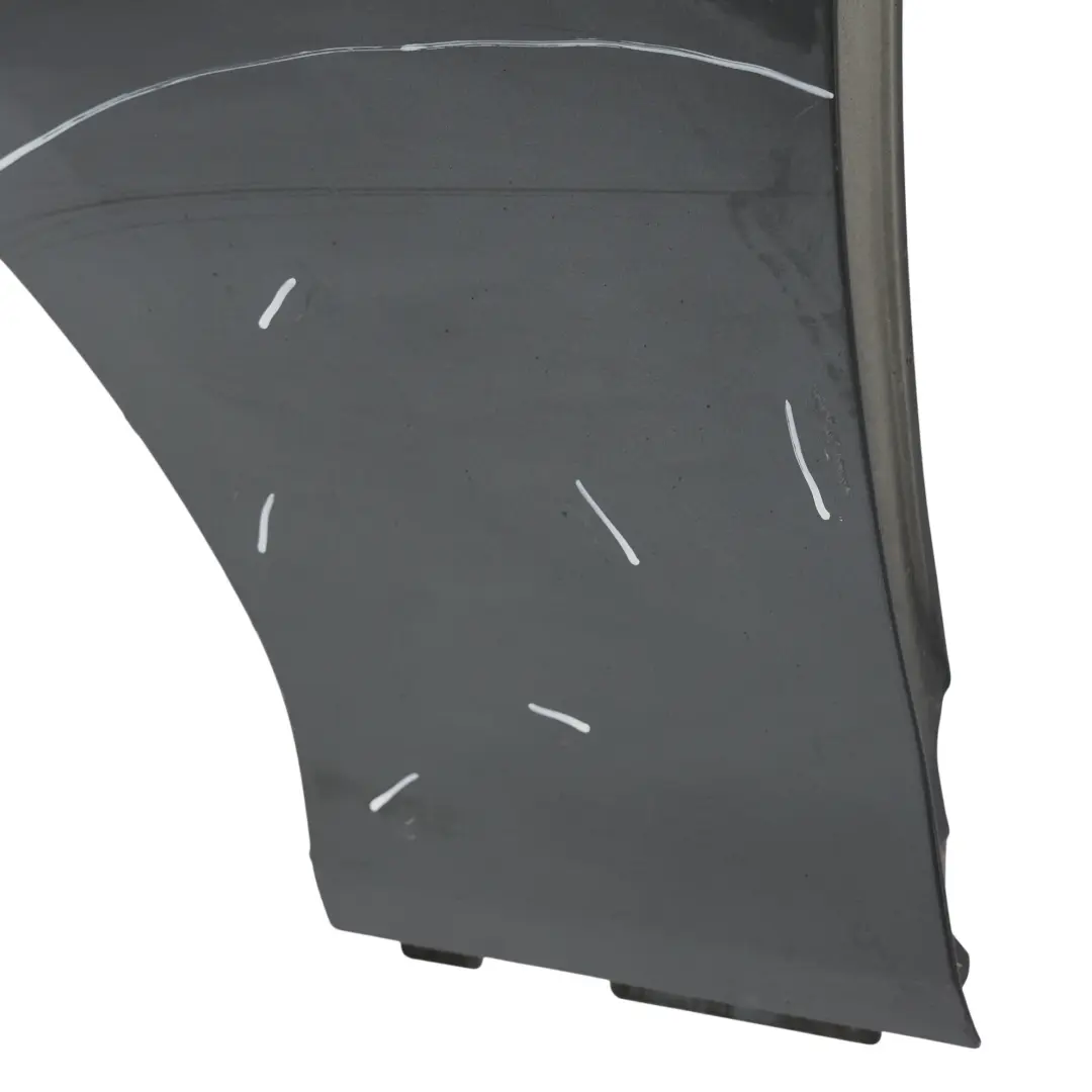 Panneau Latéral Aile Avant Gauche Mineral Grau Metallic - B39 pour BMW F20 F21 à propos du numéro de pièce 7284645 BMW F20 F21 Panneau Latéral Aile Avant Gauche Mineral Grau Metallic - B39 - SKU 7284645-MG - Numéro de pièce 7284645