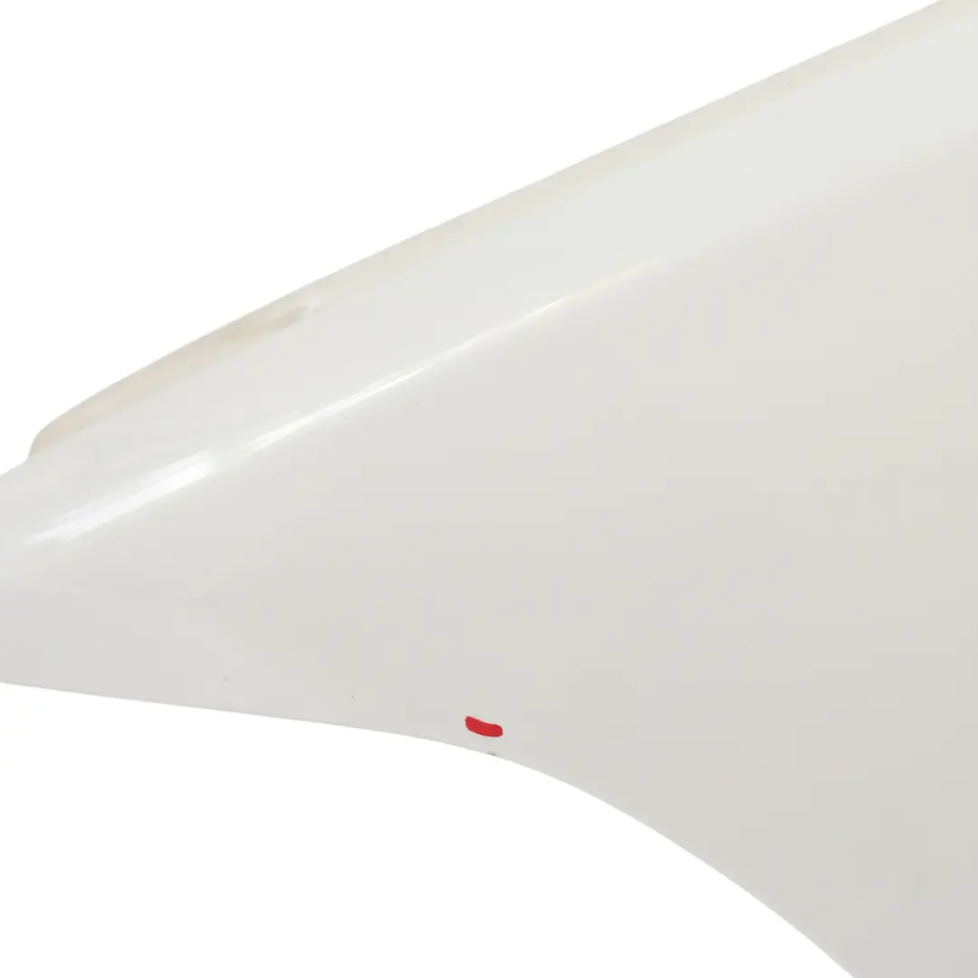 Panneau latéral aile avant gauche Mineralweiss Mineral White A96 pour BMW F20 F21 à propos du numéro de pièce 7284645 BMW F20 F21 Panneau latéral aile avant gauche Mineralweiss Mineral White A96 - SKU 7284645-MW - Numéro de pièce 7284645