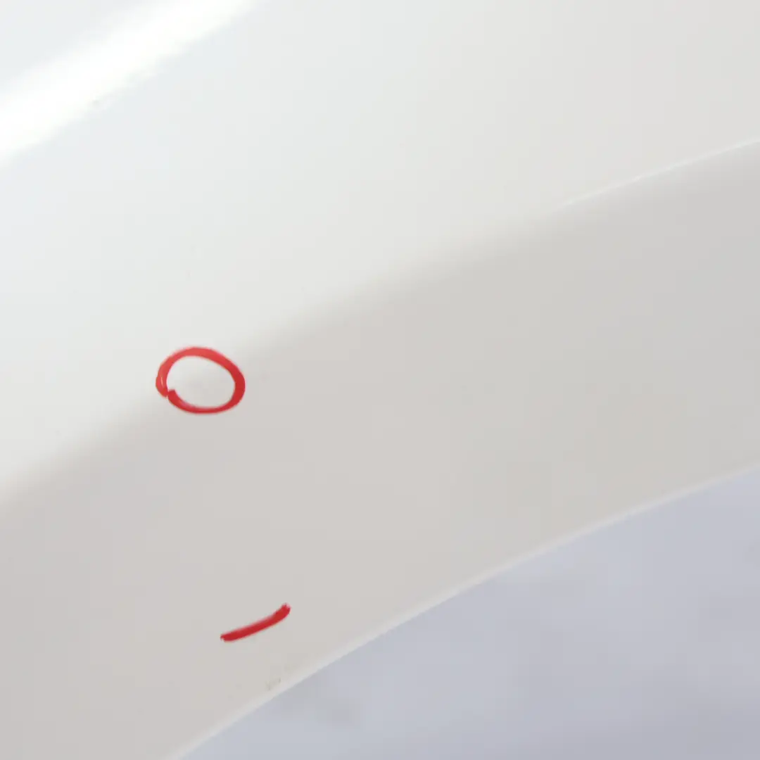 Panneau latéral aile avant gauche Mineralweiss Mineral White A96 pour BMW F20 F21 à propos du numéro de pièce 7284645 BMW F20 F21 Panneau latéral aile avant gauche Mineralweiss Mineral White A96 - SKU 7284645-MW - Numéro de pièce 7284645