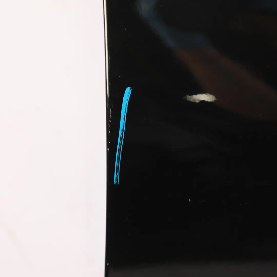 Pareti Anteriore Destro Parafango Black Sapphire - 475 per BMW F20 F21 F22 con numero di parte 7284646 BMW F20 F21 F22 Pareti Anteriore Destro Parafango Black Sapphire - 475 - SKU 7284646-BS - Numero di parte 7284646