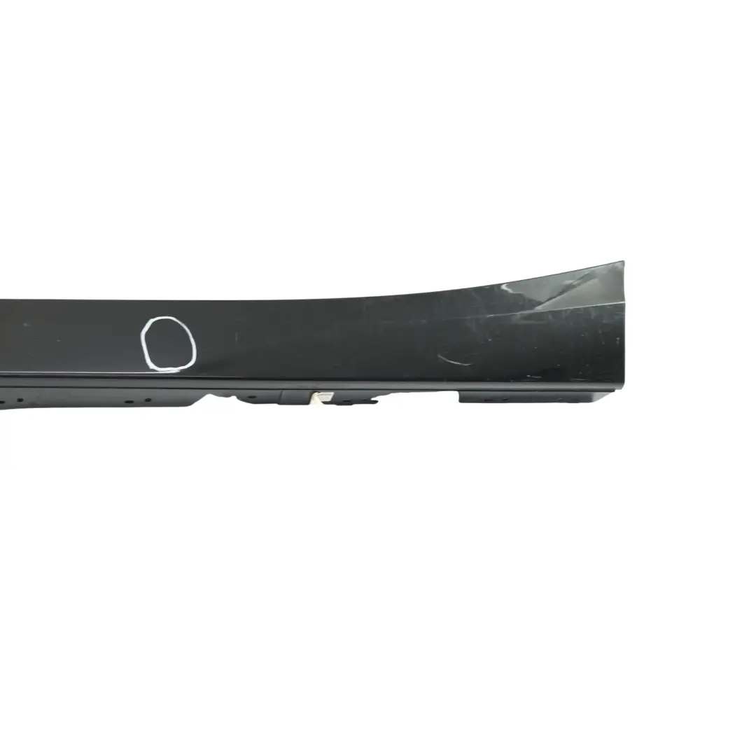 Listello Esterno Portiera SX Black Sapphire Nero - 475 per BMW F20 con numero di parte 7293553 BMW F20 Listello Esterno Portiera SX Black Sapphire Nero - 475 - SKU 7293553-BS - Numero di parte 7293553