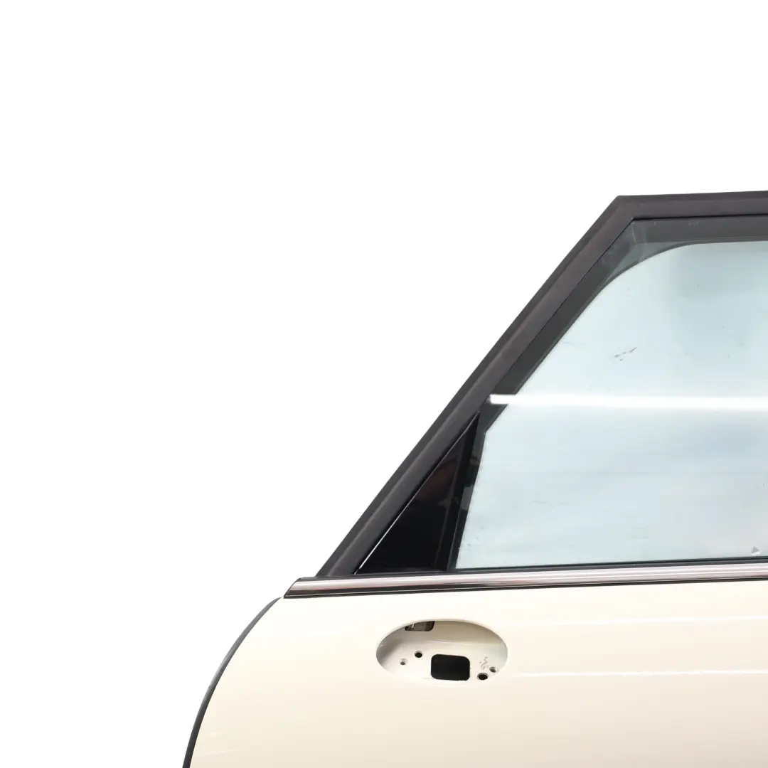 Pannello Di Rivestimento Anteriore Sinistro Pepper White - 850 per Mini F55 con numero di parte 7327445 Mini F55 Pannello Di Rivestimento Anteriore Sinistro Pepper White - 850 - SKU 7327445-PW - Numero di parte 7327445