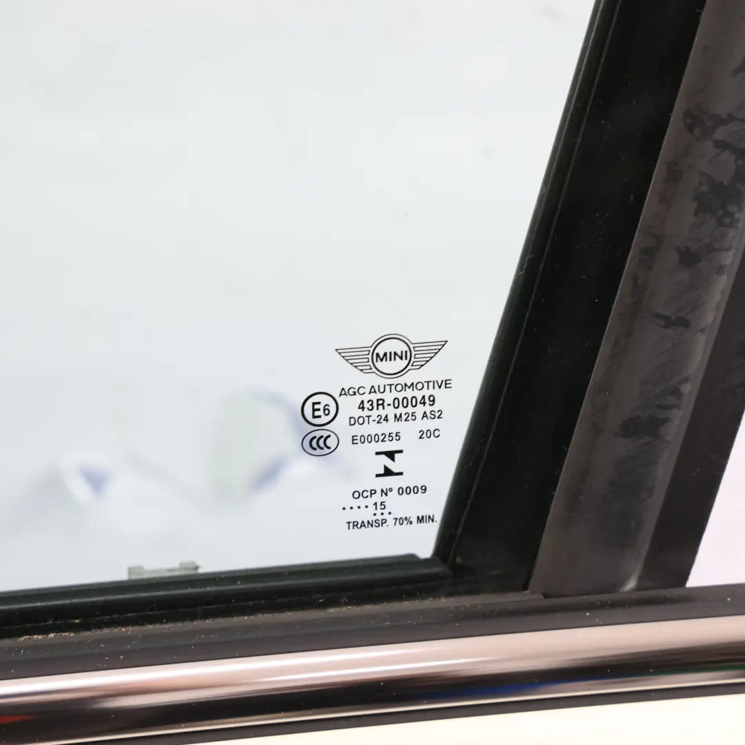 Pannello Di Rivestimento Anteriore Sinistro Pepper White - 850 per Mini F55 con numero di parte 7327445 Mini F55 Pannello Di Rivestimento Anteriore Sinistro Pepper White - 850 - SKU 7327445-PW - Numero di parte 7327445