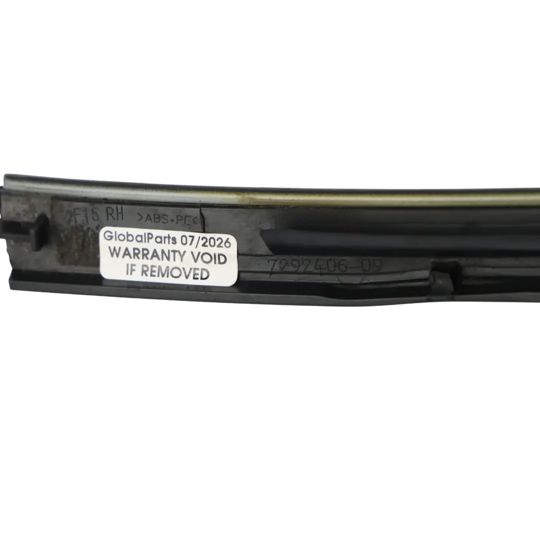 Front Windscreen Trim Moulding Strip Right O/S Black Sapphire - 475 to BMW X5 F15 with Part number 7387918 BMW X5 F15 Front Windscreen Trim Moulding Strip Right O/S Black Sapphire - 475 - SKU 7387918-BS - Part number 7387918