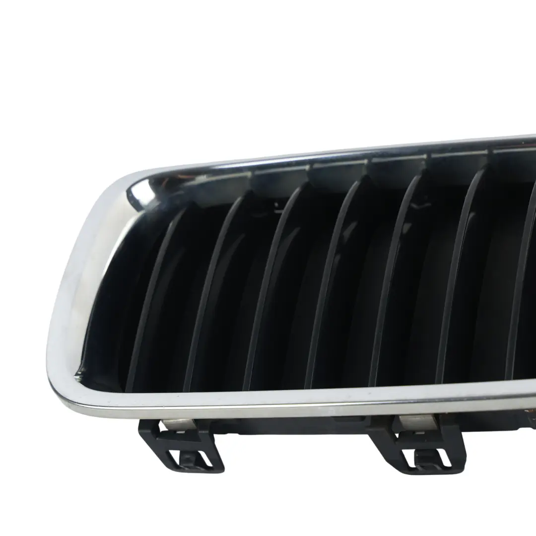 BMW F30 LCI F31 LCI Atrapa Nerka Przednia Lewa - SKU 7405835 - Numer Części 7405835