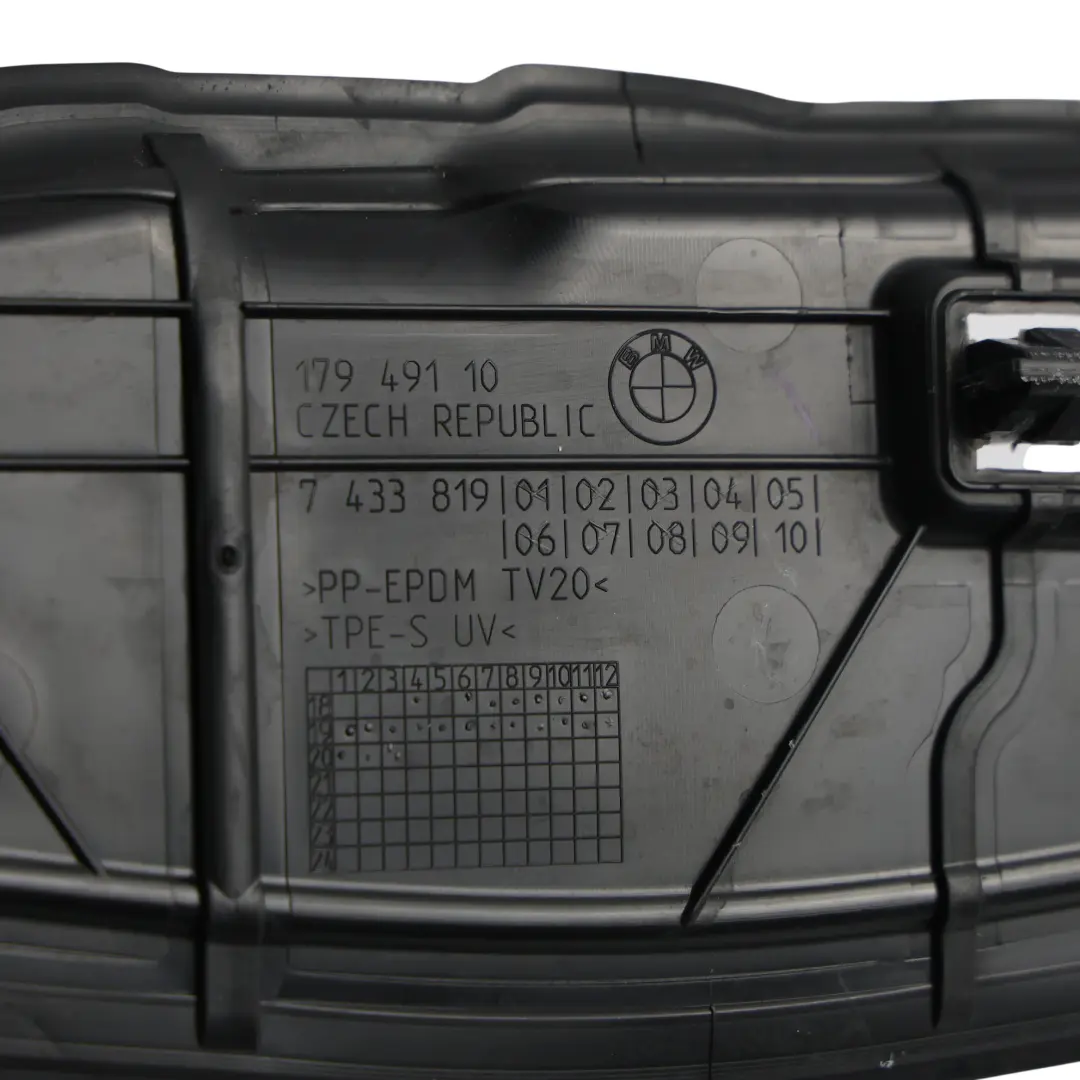 Uszczelka Osłona Błotnika Lewa do BMW G20 G21 M3 G80 o numerze 7433819 BMW G20 G21 M3 G80 Uszczelka Osłona Błotnika Lewa - SKU 7433819 - Numer Części 7433819