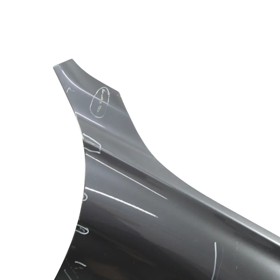 Guardabarros lateral derecho delantero Mineralgrau - B39 para BMW F30 F31 con número de pieza 7438440 BMW F30 F31 Guardabarros lateral derecho delantero Mineralgrau - B39 - SKU 7438440-MG - Número de pieza 7438440