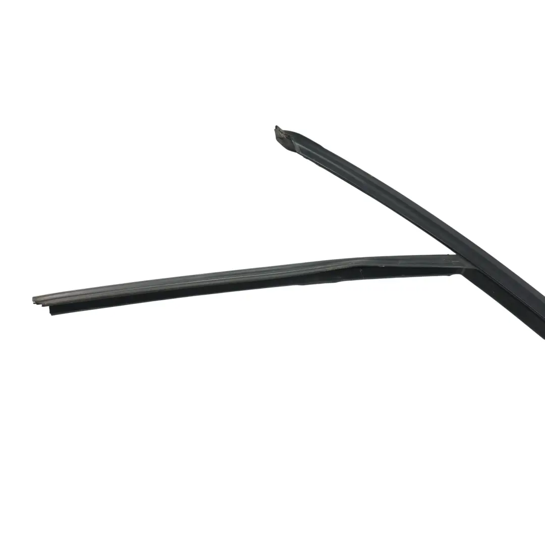 Door Window Guide Seal Run Channel Gasket Rubber Left Front N/S to BMW F40 with Part number 7452347 BMW F40 Door Window Guide Seal Run Channel Gasket Rubber Left Front N/S - SKU 7452347-1 - Part number 7452347
