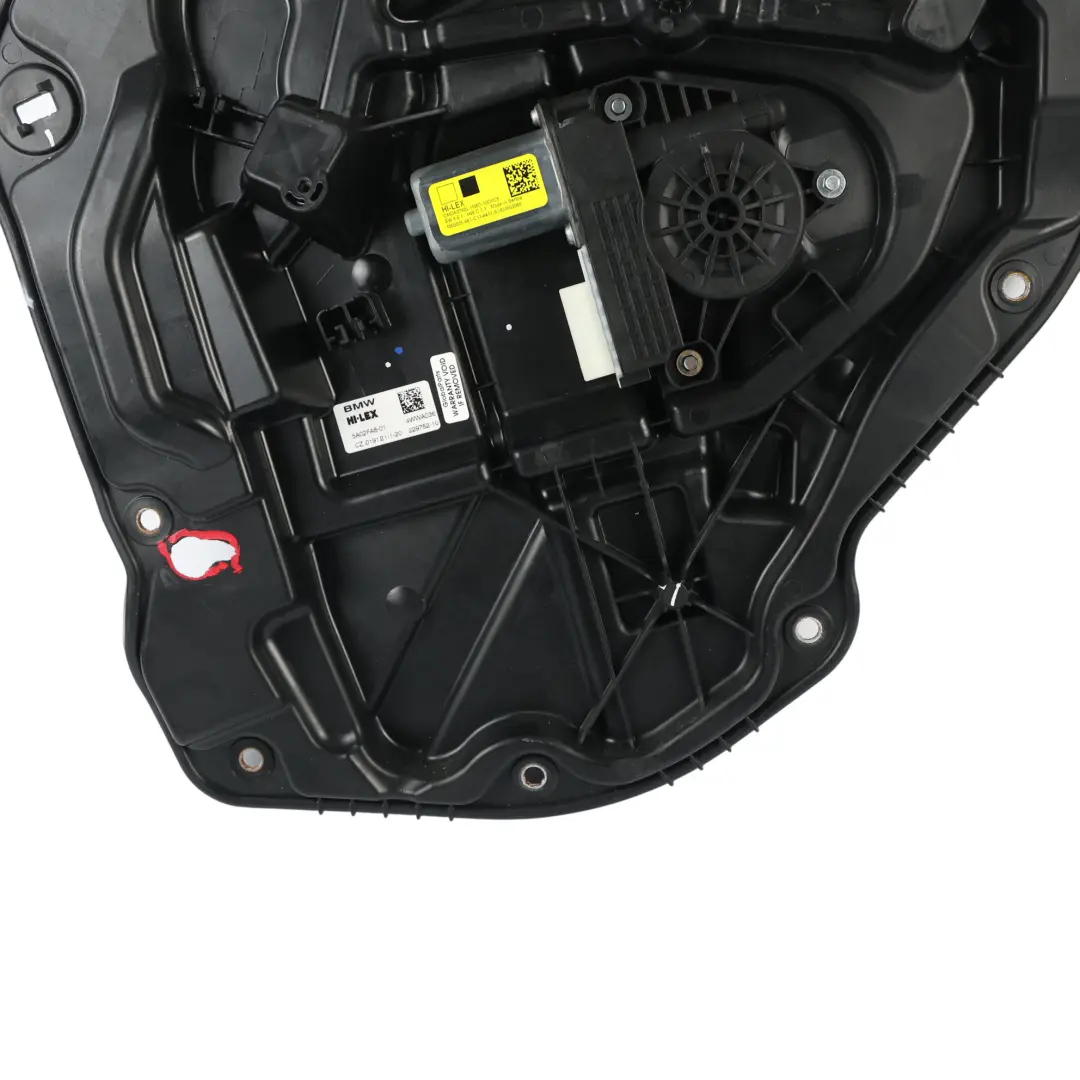 Mechanizm Podnośnika Szyby Tylny Prawy Z Silniczkiem do BMW F40 o numerze 7465244 BMW F40 Mechanizm Podnośnika Szyby Tylny Prawy Z Silniczkiem - SKU 7465244-1 - Numer Części 7465244