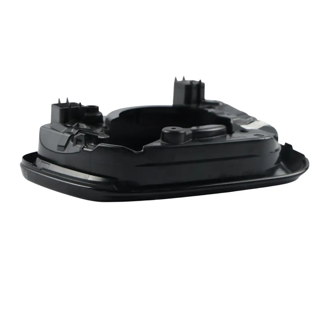 Pierścień Mocujący Lusterko Prawy Shadow Line do BMW G20 o numerze 7498196 BMW G20 Pierścień Mocujący Lusterko Prawy Shadow Line - SKU 7498196 - Numer Części 7498196